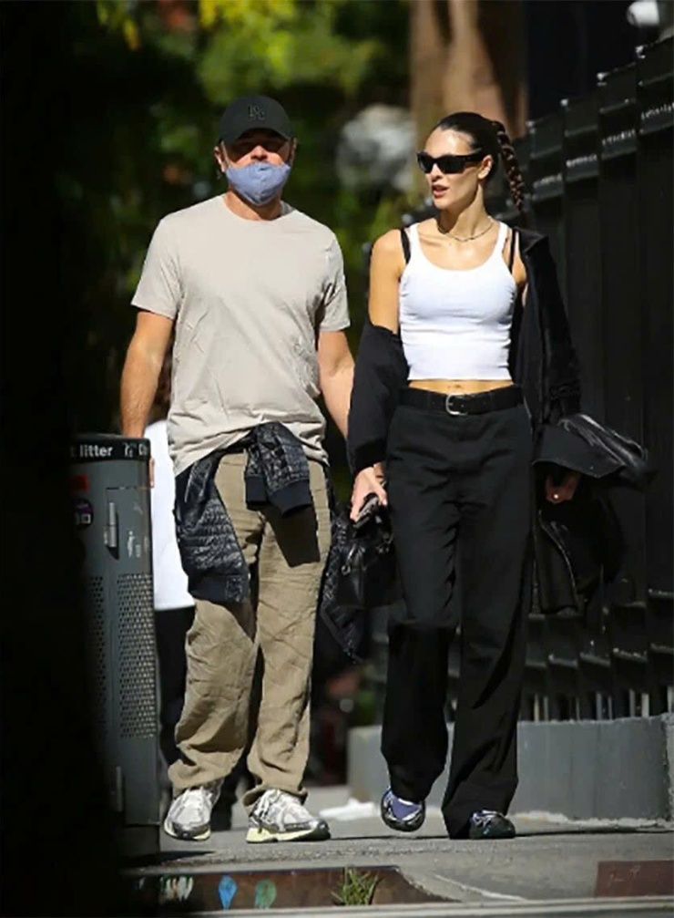 Leonardo DiCaprio và Vittoria Ceretti
