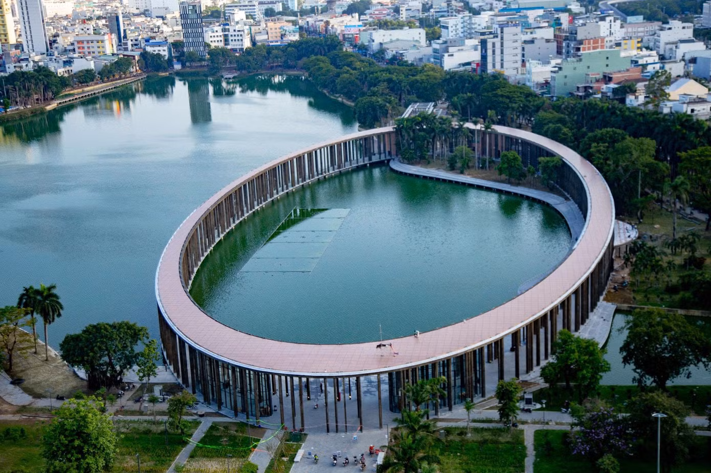 'Chiếc nhẫn' giữa lòng Đà Nẵng - 8