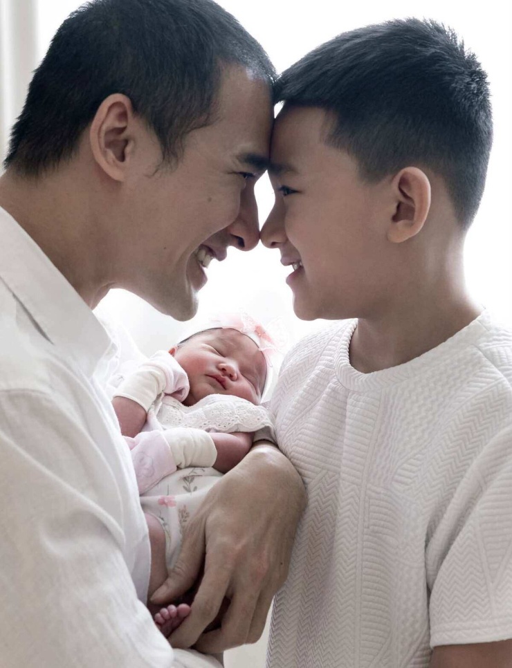 Ảnh sao 18/10: Mai Phương Thuý gợi cảm với mốt khoe nội y - 5