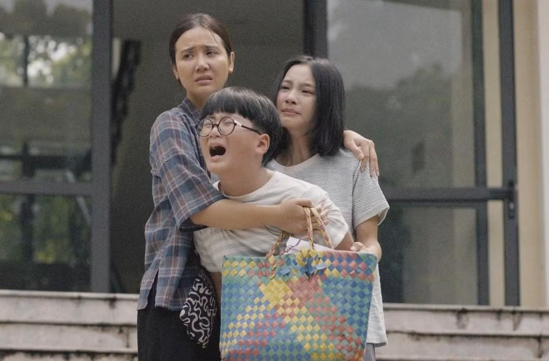‘Con trai’ Huyền Lizzie khiến khán giả khóc