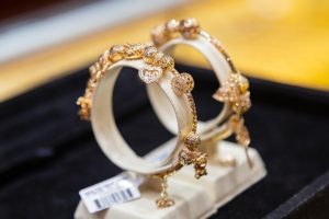 Giá vàng hôm nay 20/10: Quay đầu đi xuống