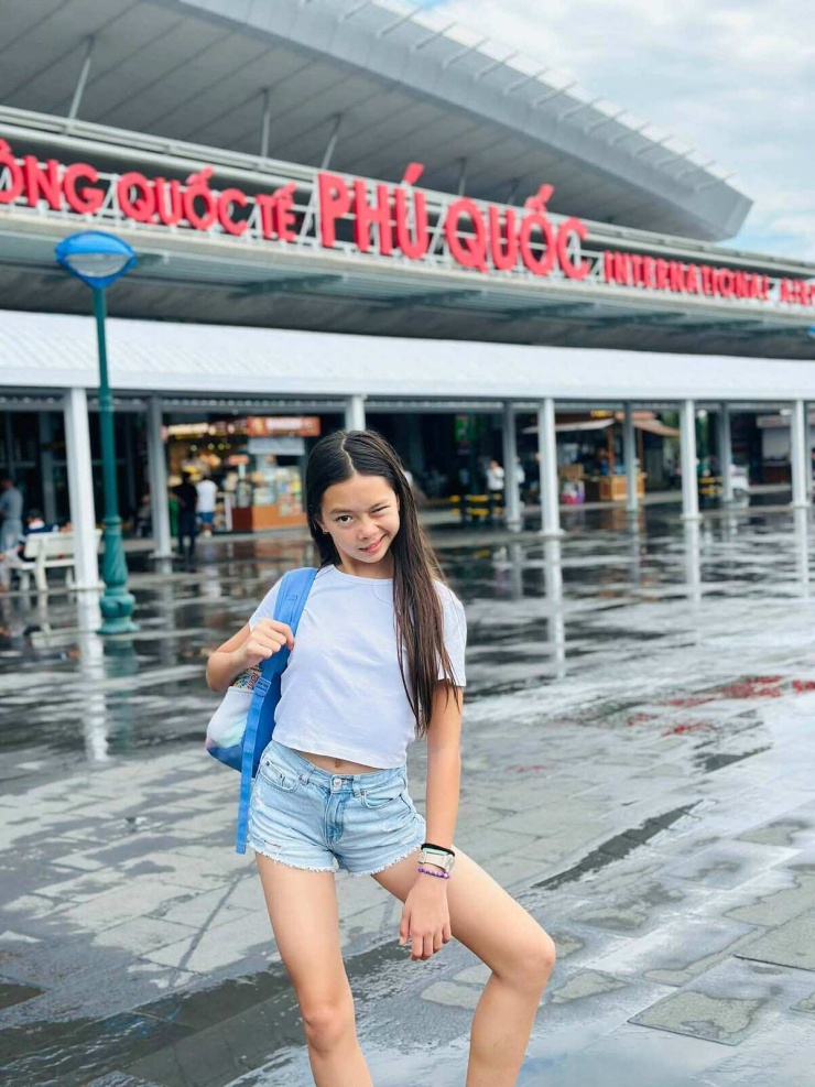 Ảnh sao 21/10: Phi Thanh Vân hạnh phúc bên bạn trai U60 - 6