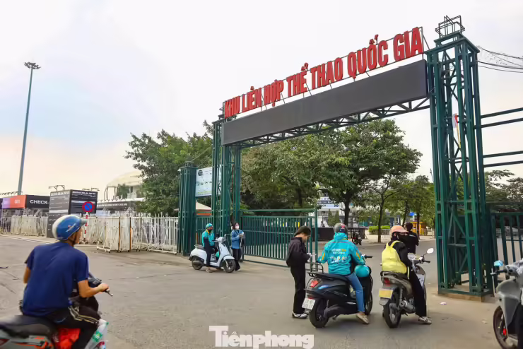 Sân Mỹ Đình trước giờ Big Bang và biển người đổ bộ - 2