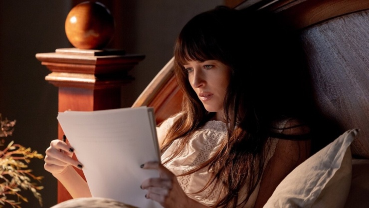Từ "The Devil Wears Prada" đến Verity, Anne Hathaway cho thấy sự đa dạng trong lựa chọn vai diễn qua nhiều giai đoạn sự nghiệp. (Ảnh: Amazon MGM Studios)