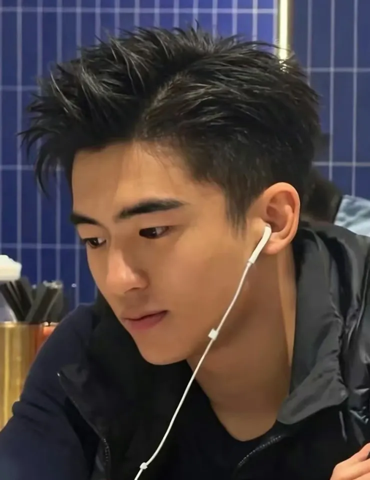 Lucas, con đầu lòng của Bá Chi và Đình Phong. Ảnh: Sohu