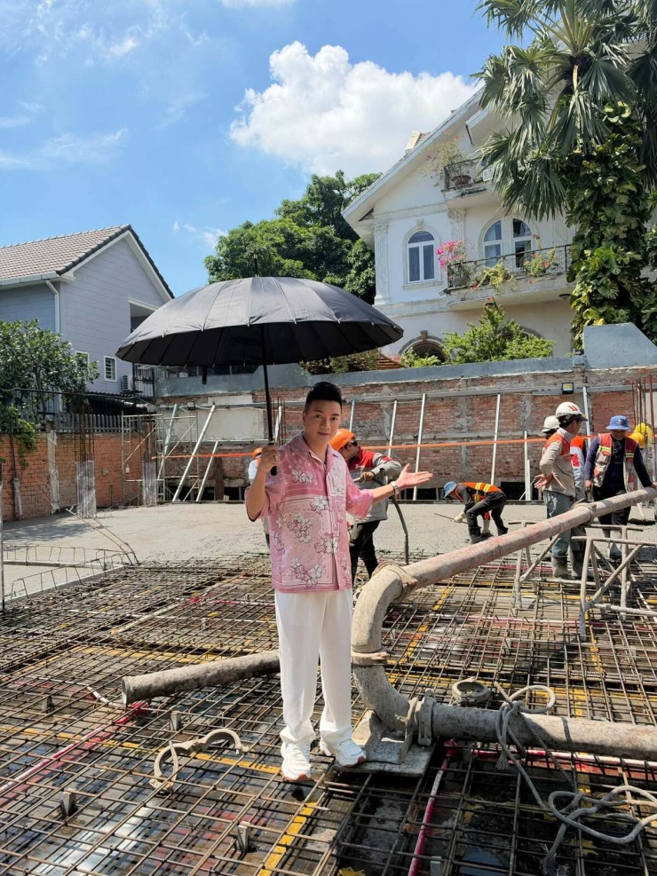 Ảnh sao 24/10: Dương Mỹ Linh được khen nhuận sắc - 2