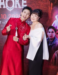 Con trai Vân Dung nổi da gà khi xem mẹ đóng cảnh tình cảm với Thanh Sơn