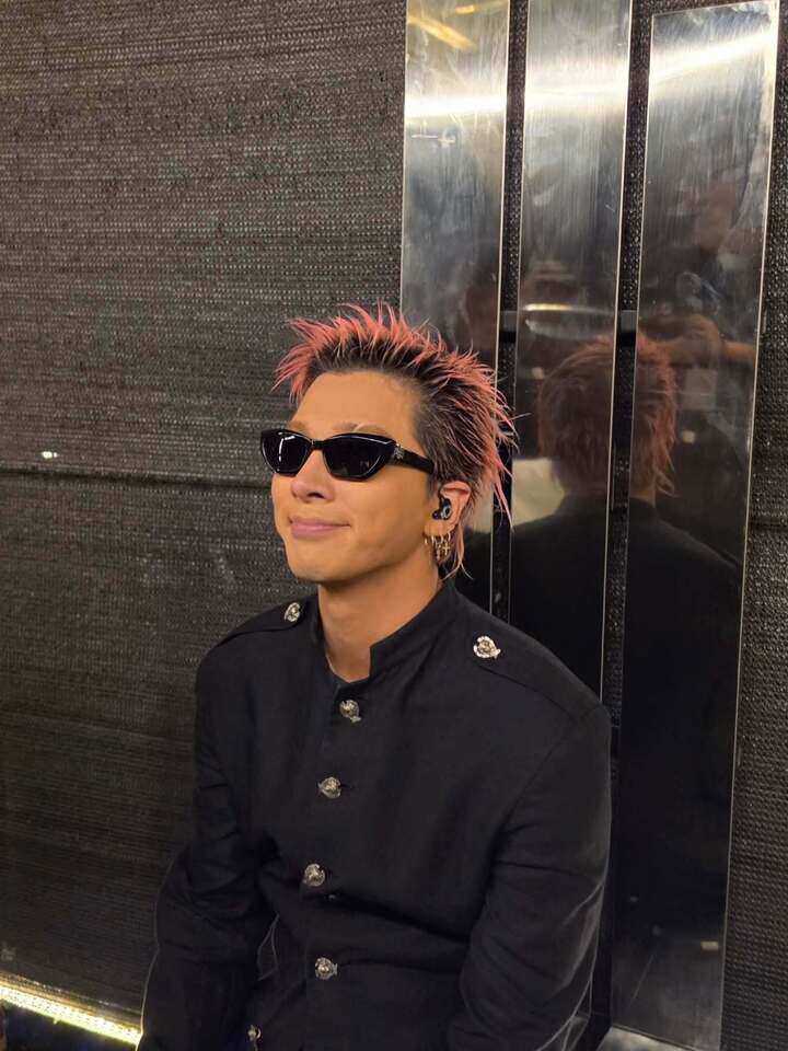 BIGBANG hé lộ loạt ảnh hậu trường sau hai đêm diễn ở Hà Nội - 11