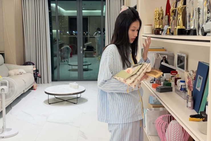 Ảnh sao 27/10: Trấn Thành tụ tập cùng hoa hậu Thanh Thủy và hội bạn - 8