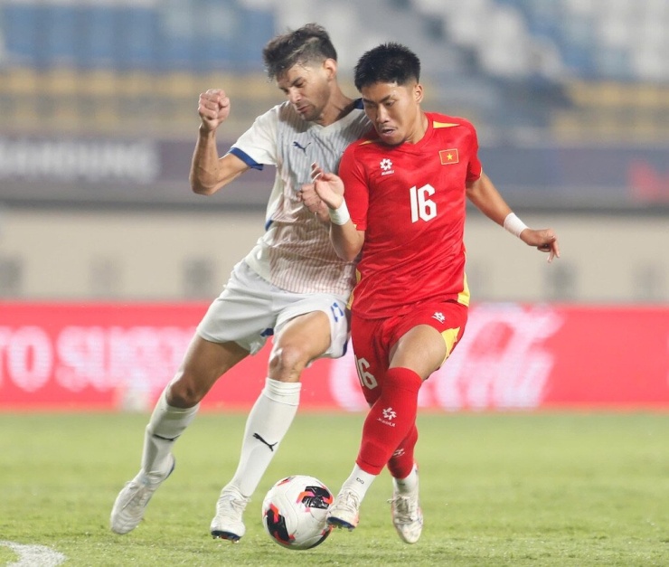 Khoa Ngô, Williams Minh Hoàng vẫn cần thời gian hoà nhập