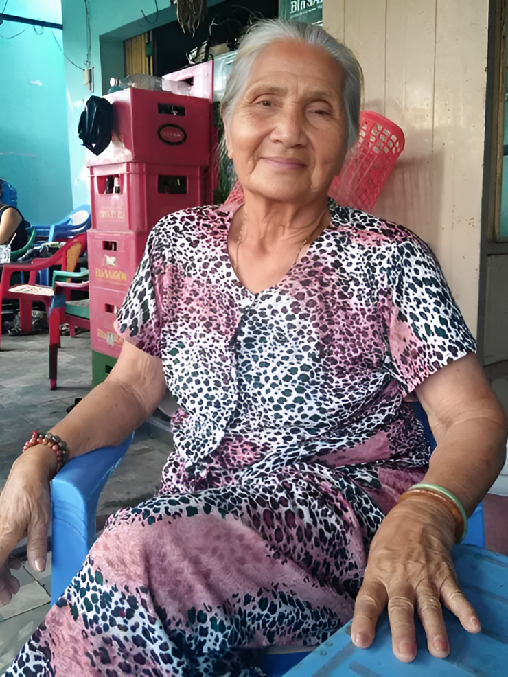 Hồng Sáp trong căn nhà trọ cách đây vài năm. Ảnh: NVCC