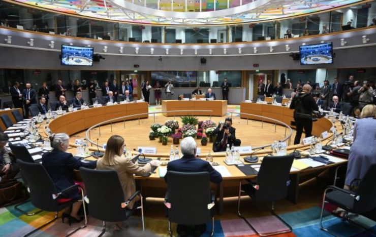 Financial Times: EU đang có tin rất xấu cho Ukraine - 1
