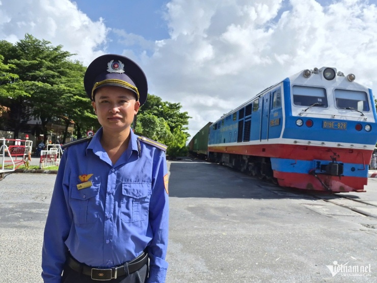 Anh Thành người kịp cứu nữ sinh thoát khỏi nguy hiểm. Ảnh: Hồ Giáp