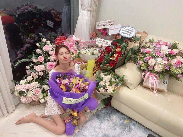 Ngọc nữ showbiz 4 năm mới tái xuất màn ảnh, chuẩn thần thái rạng rỡ U40, sở hữu tài sản khủng - 14