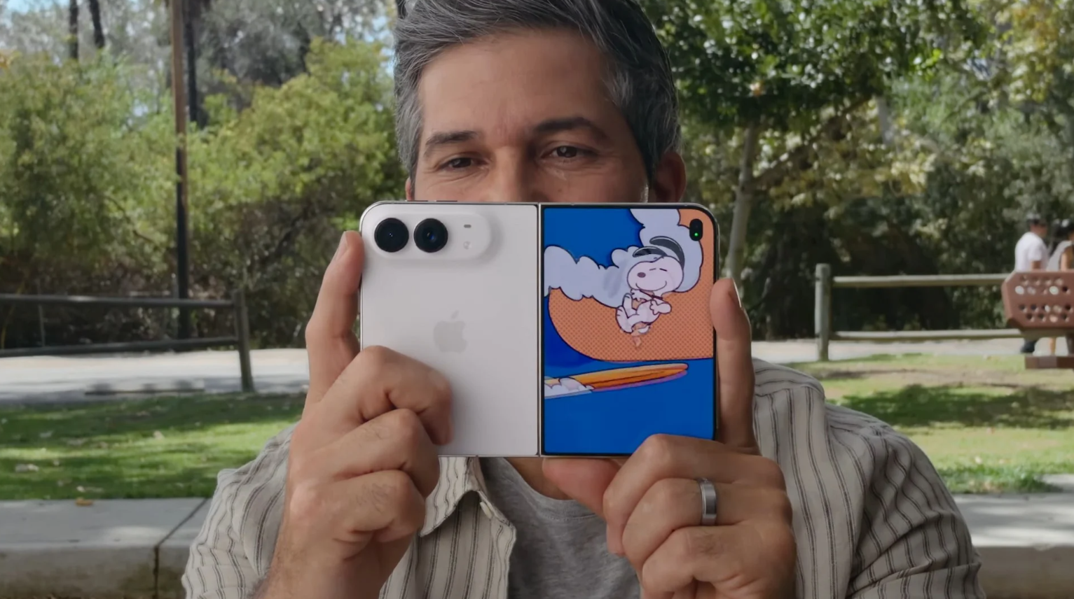 iPhone Duo có giá khởi điểm 64,99 triệu đồng tại Việt Nam.