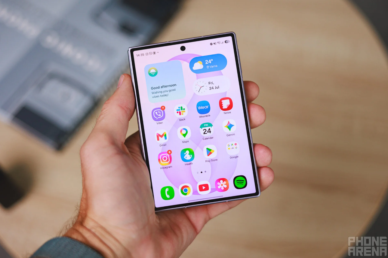 Galaxy Z Fold8 rất được yêu thích.