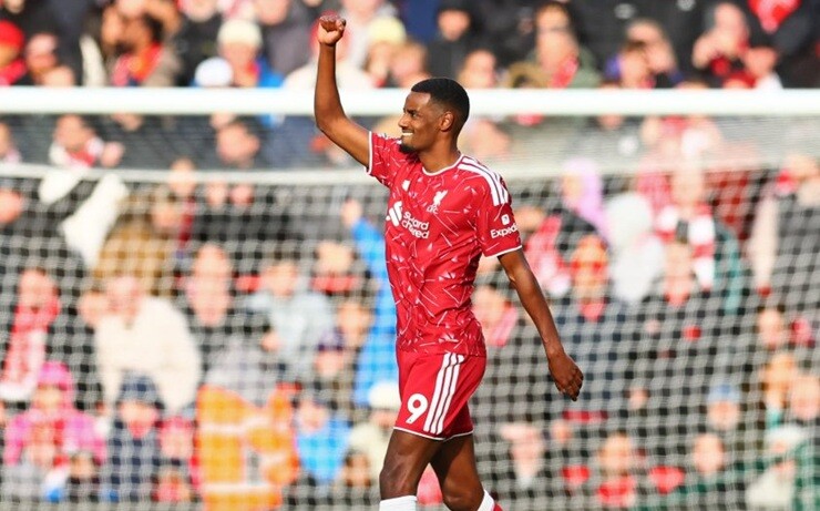 Isak lần đầu tiên ghi bàn trong 3 trận liên tiếp tại Premier League kể từ tháng 1/2025