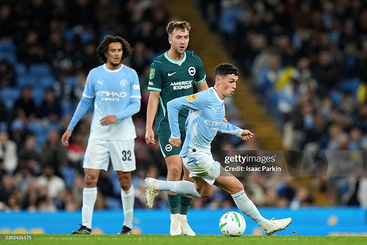 Man City và Brighton thi đấu quyết tâm