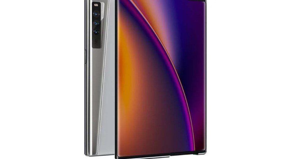 Oppo đã trình diễn một concept màn hình cuộn vào năm 2021.