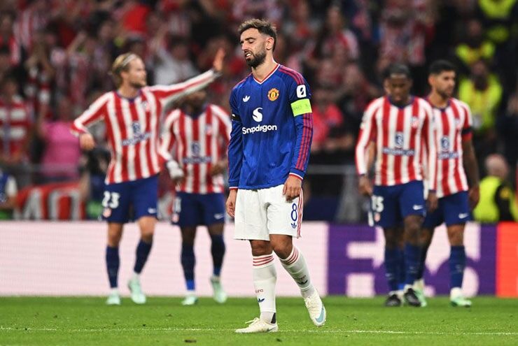 Thất bại trước Atletico Madrid tại Champions League làm bùng nổ mâu thuẫn nội bộ