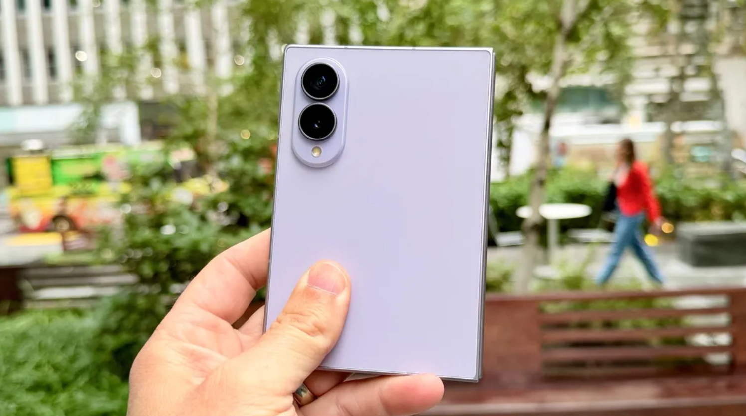 Phần mềm trên iPhone Duo khá chỉn chu.