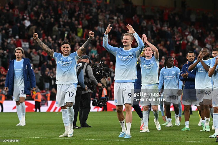 Vẫn duy trì được sức mạnh chuyên môn, nhưng vấn đề Man City đang đối mặt còn lớn hơn thế