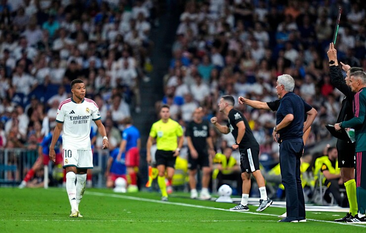 Bất an lan rộng trong nội bộ Real Madrid
