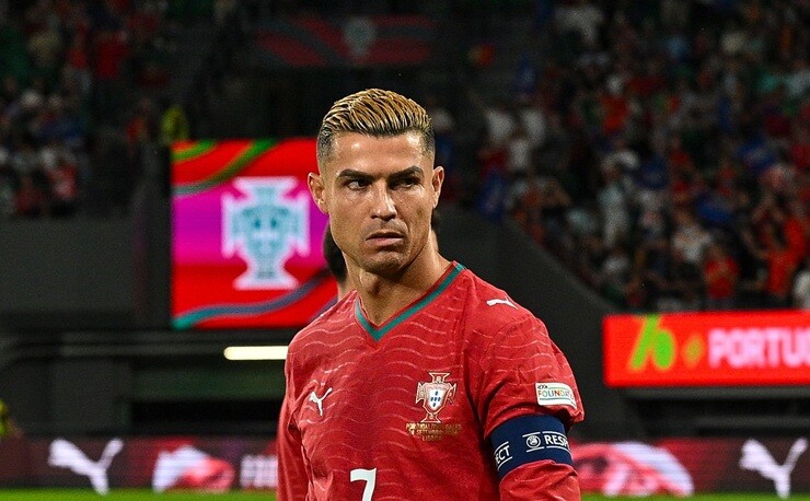 Ronaldo đối mặt nguy cơ bị treo giò