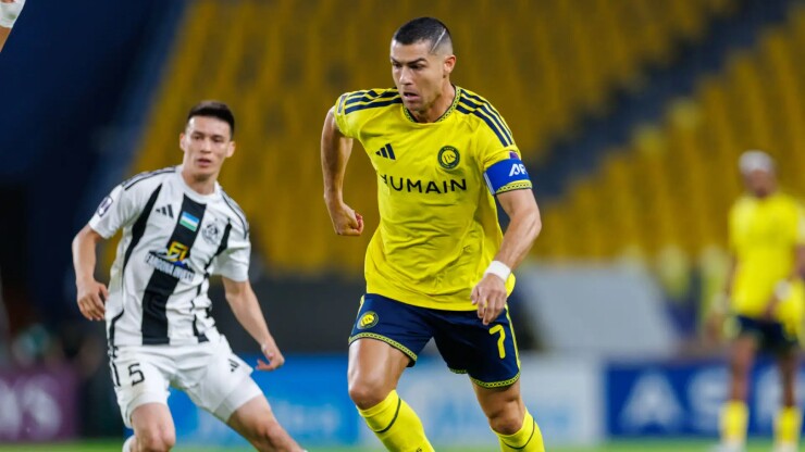 Ronaldo tiến gần mốc 1000 bàn, trận của Al Nassr bị hoãn 1 tiếng - 1
