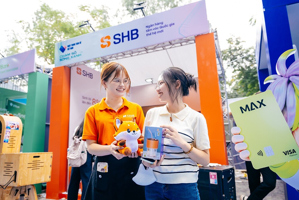 Gian hàng của SHB tại “Sóng Festival” thu hút sự chú ý của nhiều bạn trẻ