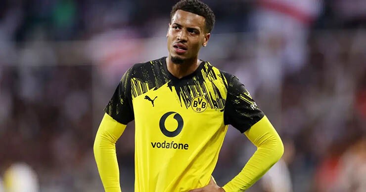 Nmecha lọt vào tầm ngắm của MU và Liverpool