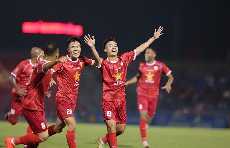 Hà Tĩnh đánh bại Hải Phòng