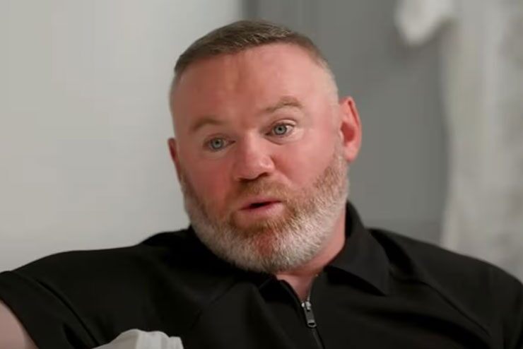 Wayne Rooney thẳng thắn chỉ trích thái độ của Cristiano Ronaldo tại ĐT Bồ Đào Nha.