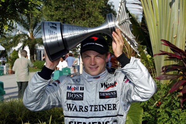 “Người tuyết” Raikkonen tại Sepang 2003