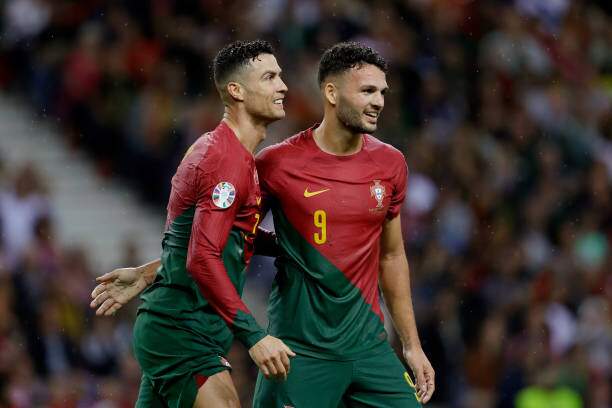 Ronaldo và Ramos trước Slovakia ở vòng loại EURO 2024