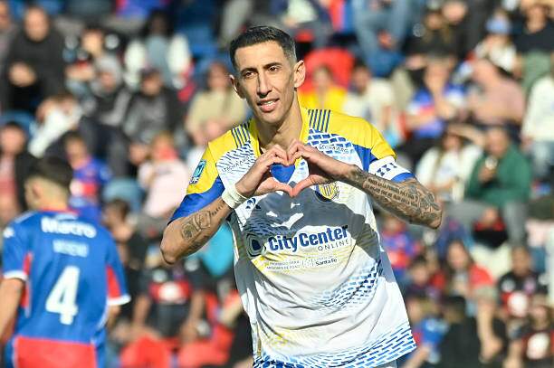 Di Maria sẽ đá cho CLB vào buổi chiều trước khi sang dự lễ chia tay Messi vào buổi tối