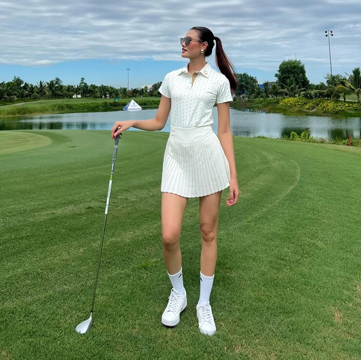 Cựu VĐV bóng chuyền Phạm Huệ tự tin đọ sắc cùng dàn Hoa hậu, khoe vẻ đẹp mỹ miều - 8