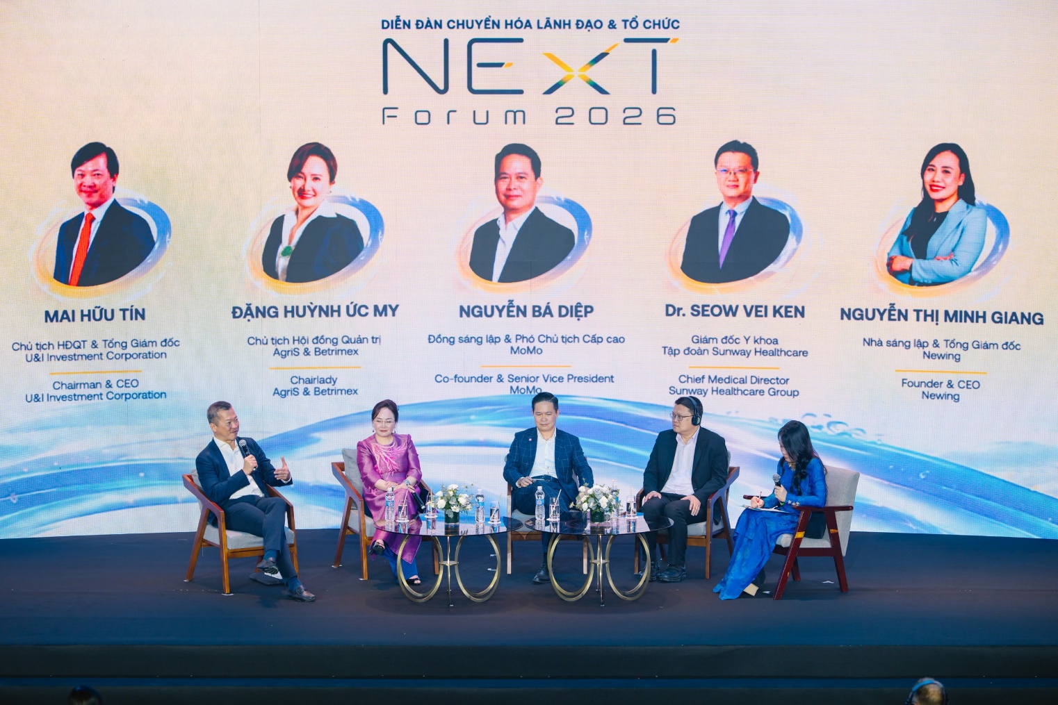 Phiên tọa đàm chia sẻ bài học thực chiến về tăng trưởng bền vững tại The NExT Forum 2026