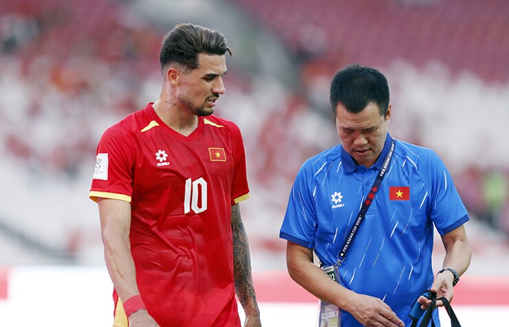 Hoàng Hên bỏ ngỏ khả năng ra sân trước Malaysia ngày 5/10.