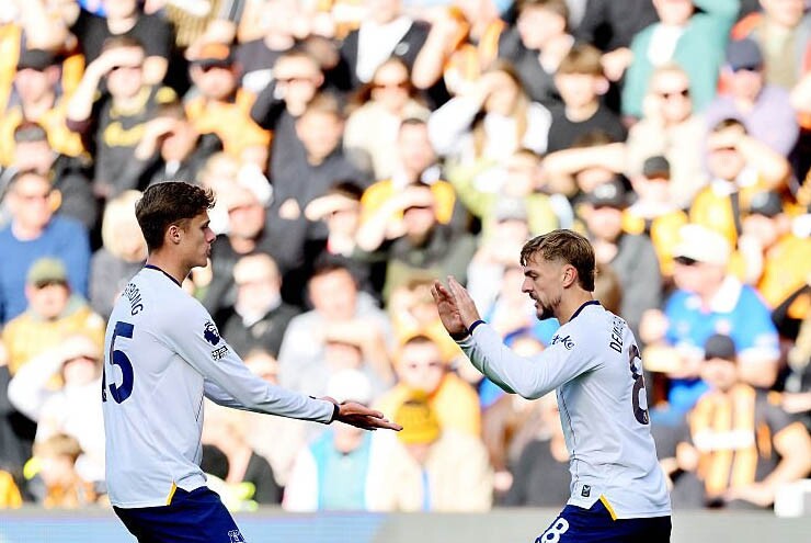 Everton không nản lòng dù bị dẫn trước